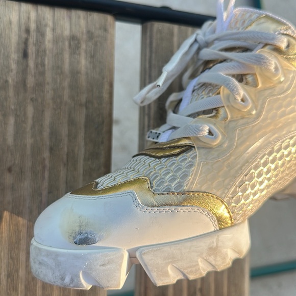 Dior D-Connect Sneakers - Picture 11 of 12